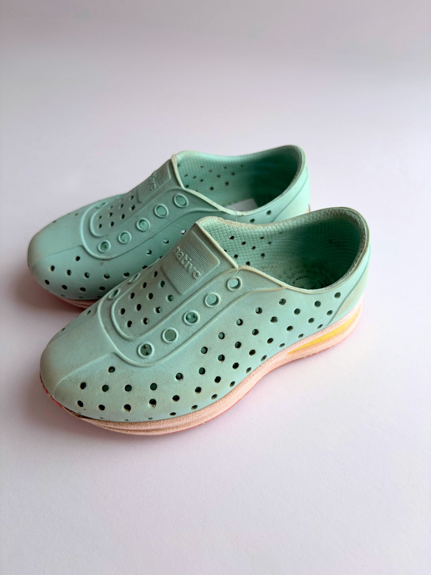 Native Shoes | Size 8