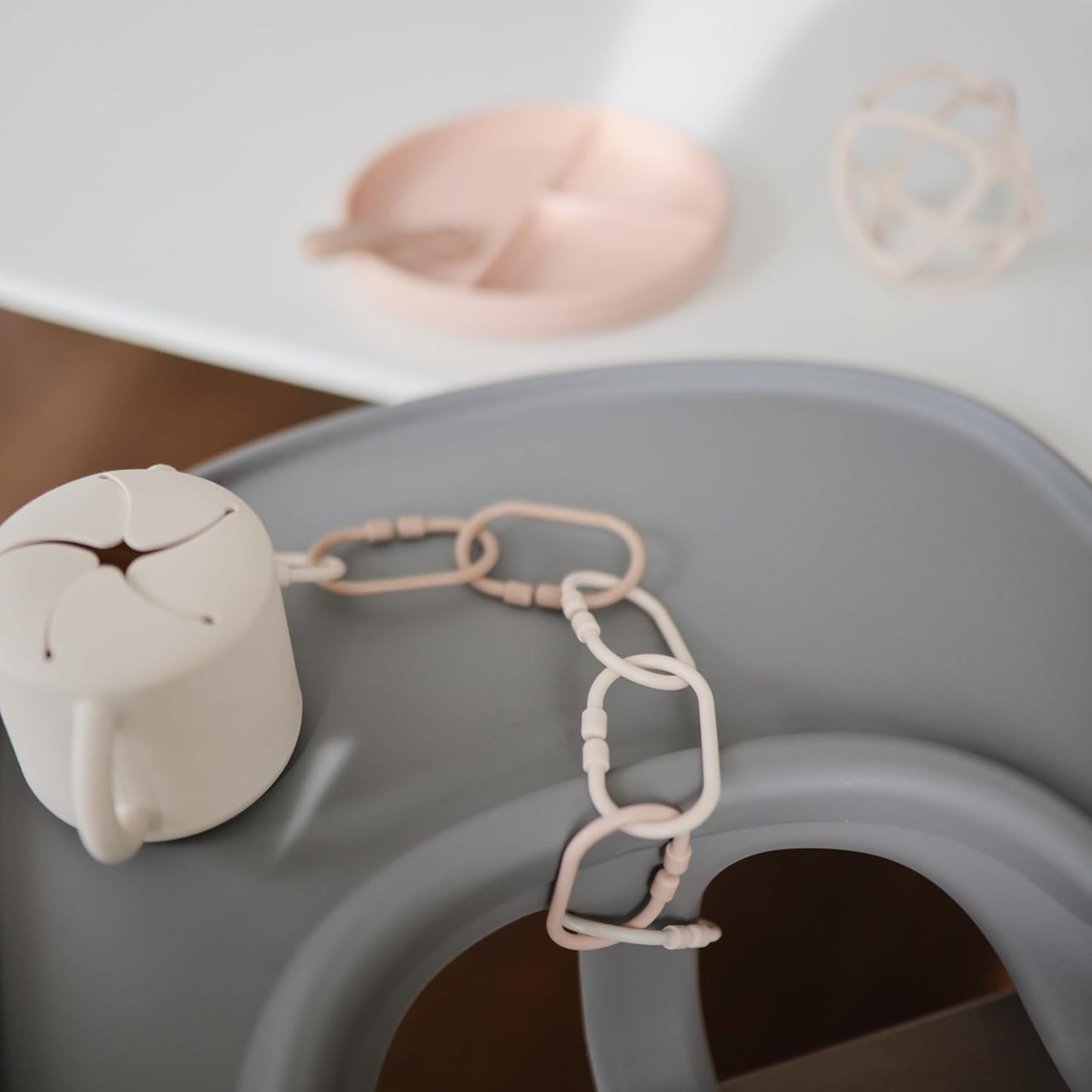 Mushie Chain Link Rings | Shifting Sand, Blush, Cambridge Blue