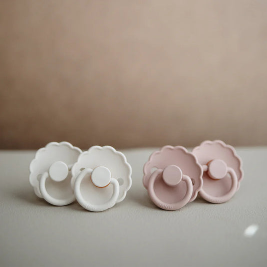 FRIGG | Daisy Natural Rubber Pacifier 2-Pack