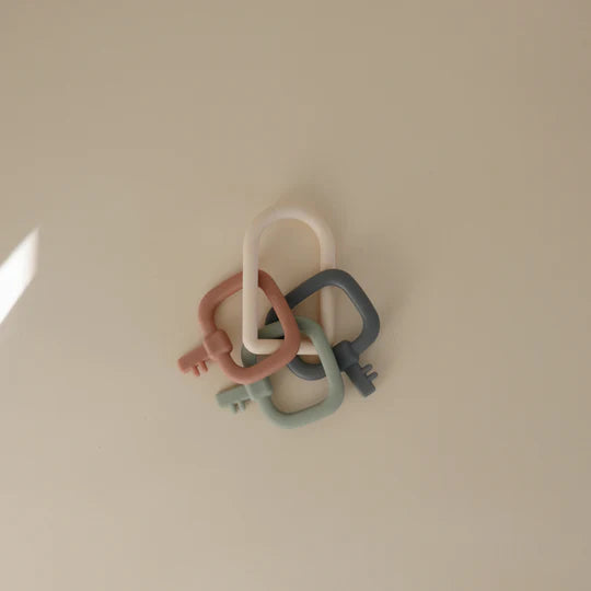 Mushie | Key Toy