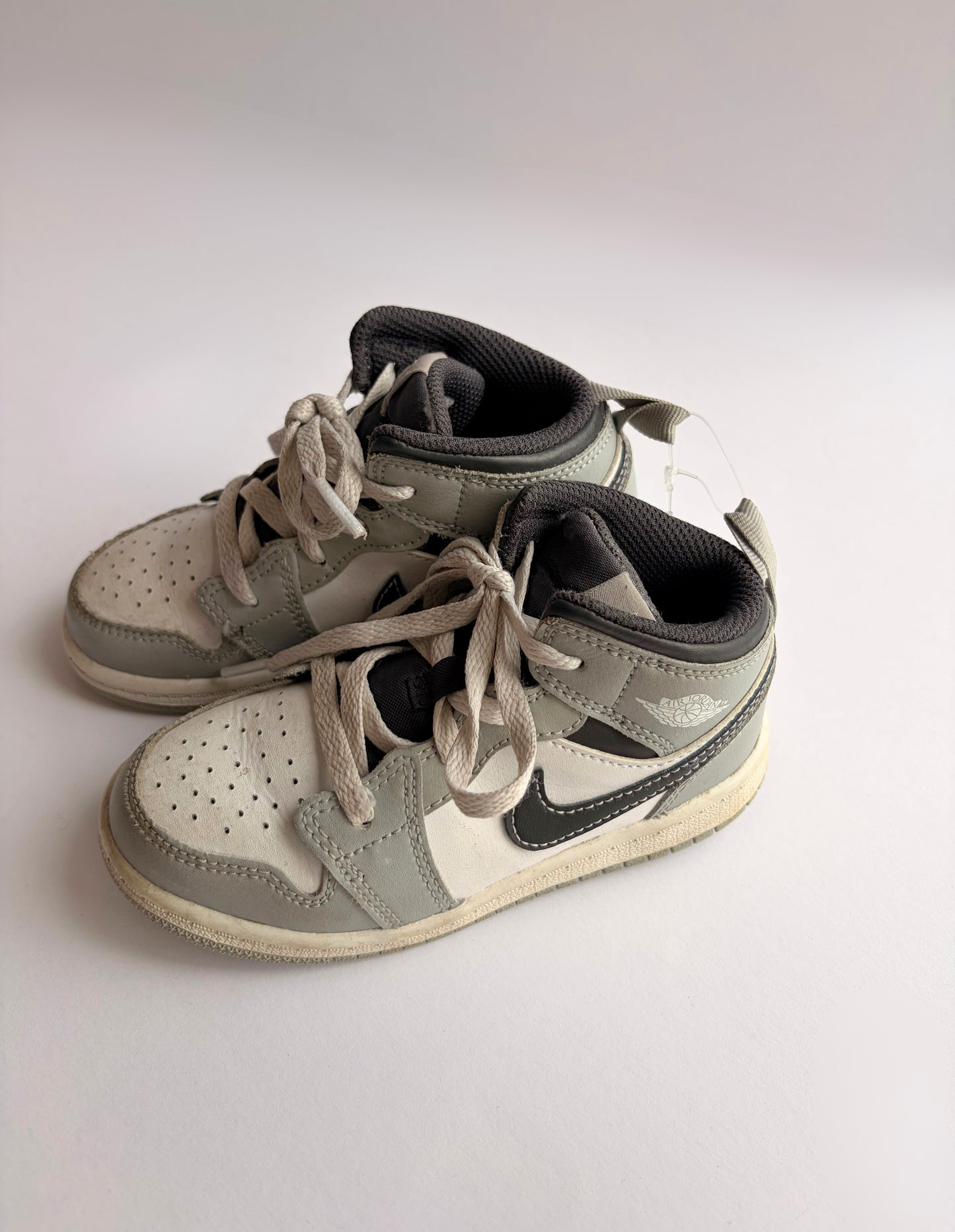 Nike Air Jordan Sneakers | Size 9