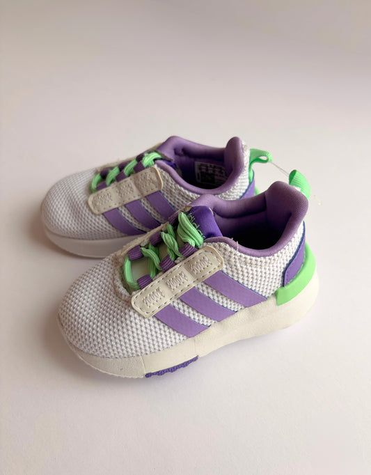 Adidas Shoes | Size 4C