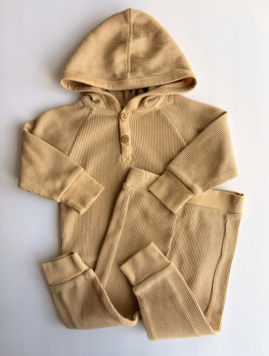 Modern Moments Two-Piece | Size 18M