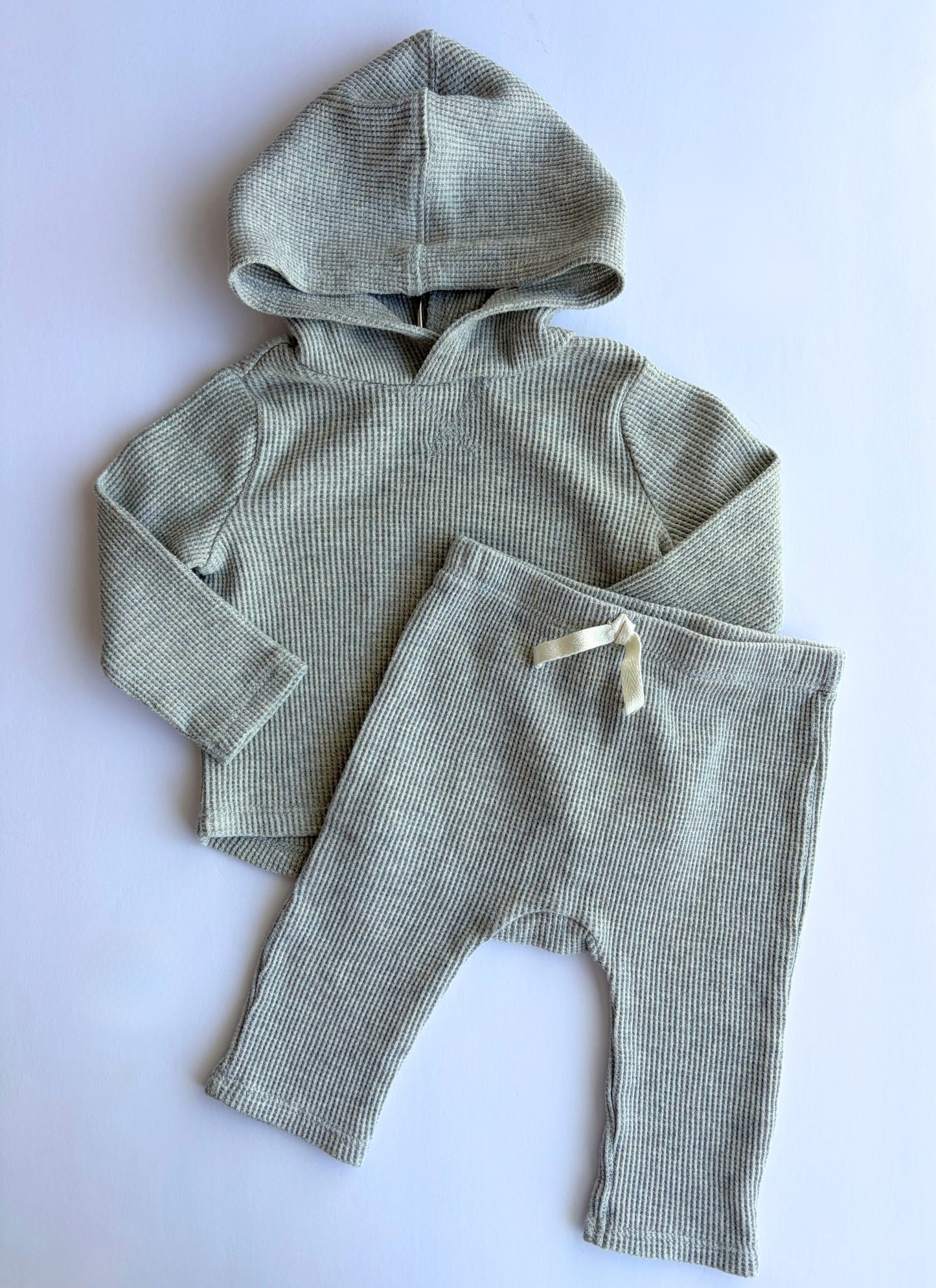 Modern Moments Two Piece | Size 3/6M