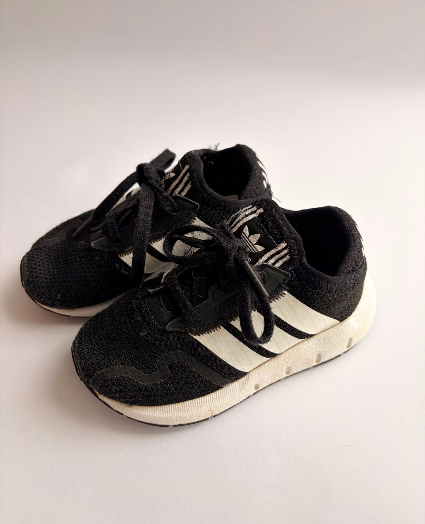 Adidas Sneakers | Size 8