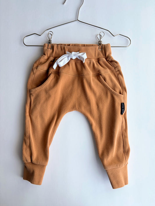 Little Bipsy Joggers | Size 12/18M