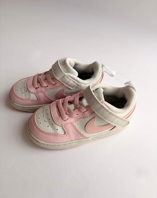 Nike Sneakers | Size 8C