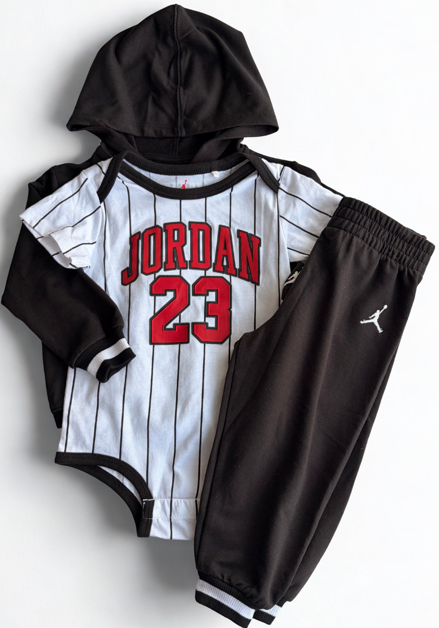 Nike Jordan Three-Piece | Size 18M