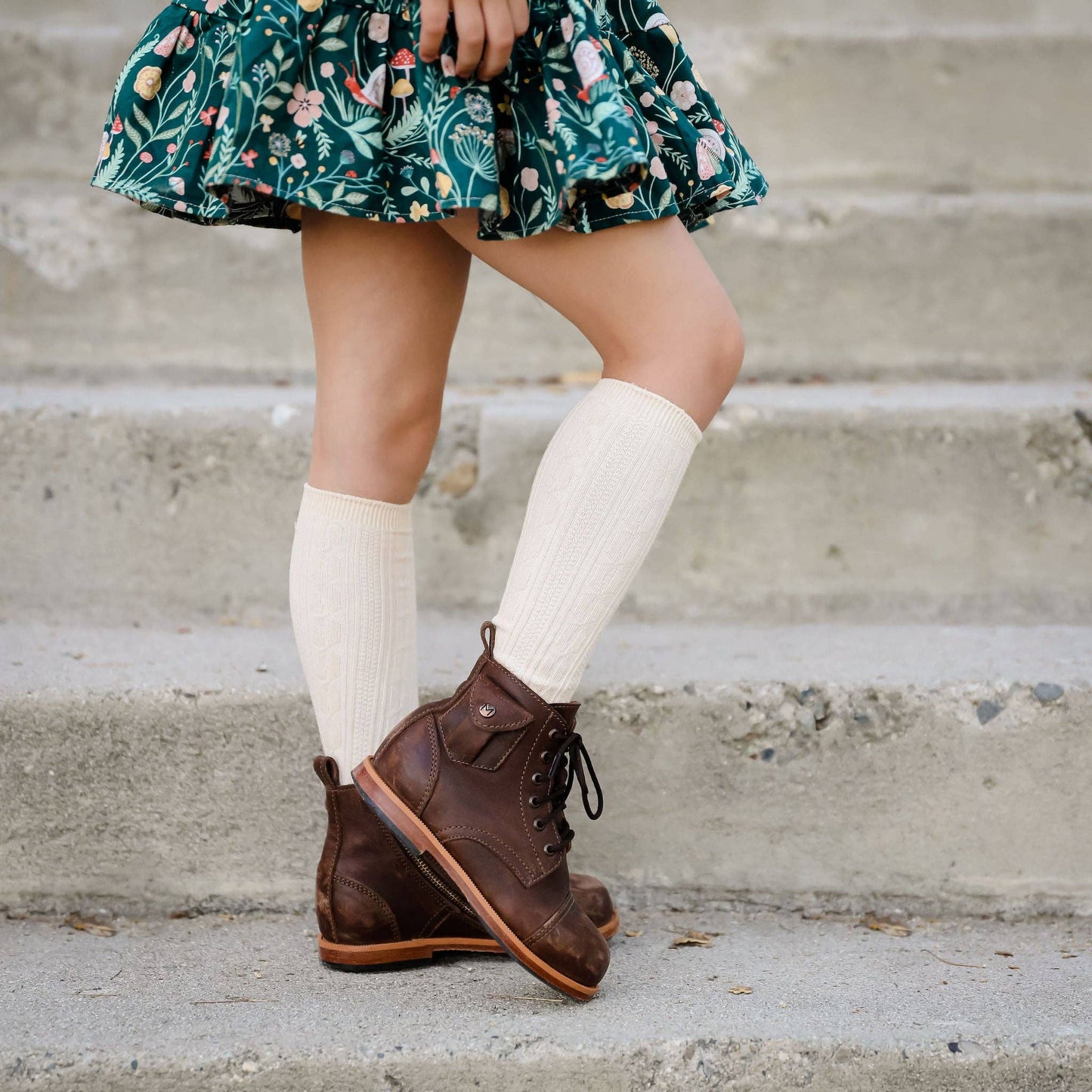 Little Stoking Company | White Cable Knit Knee High Socks