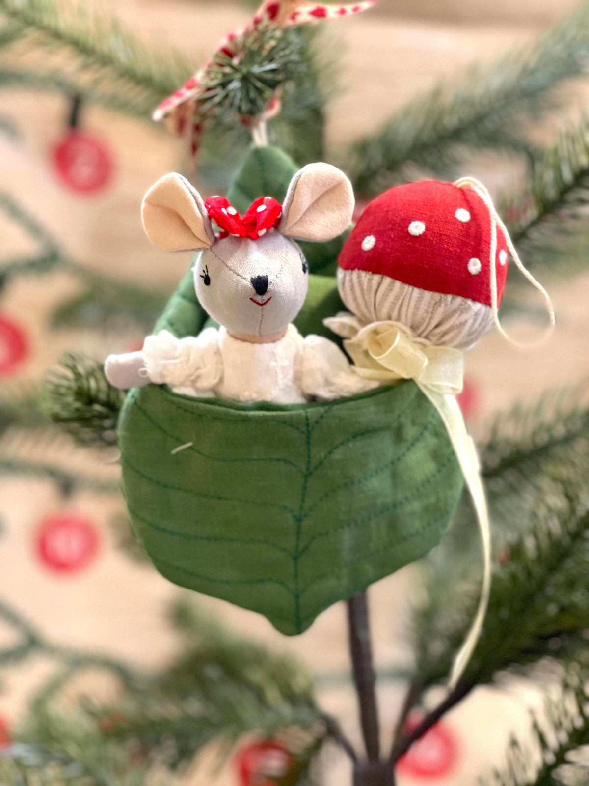Levlovs | Mouse & The Mushroom Wonder Forest