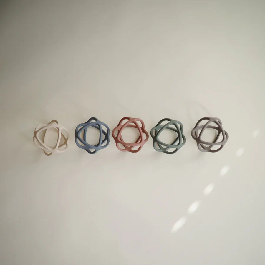 Mushie | Ball Teether