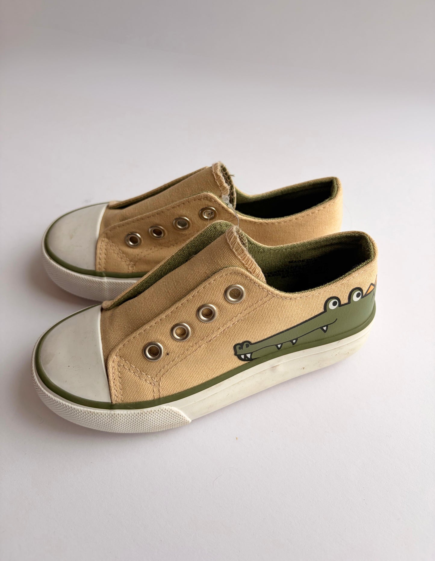 Lily & Dan Sneakers | Size 9
