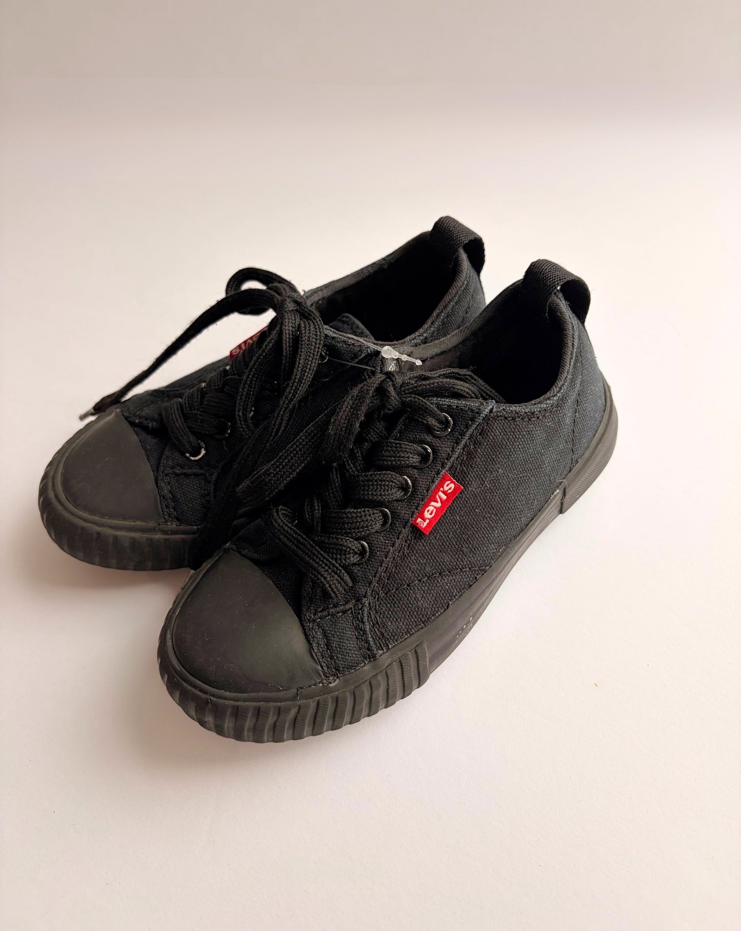 Levis Shoes | Size 11