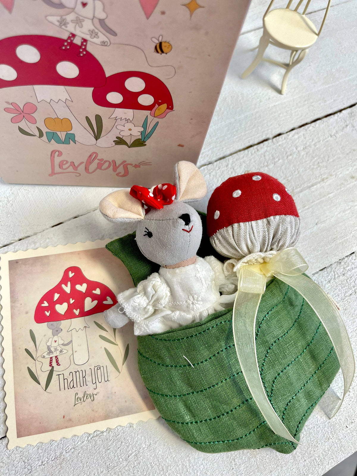 Levlovs | Mouse & The Mushroom Wonder Forest
