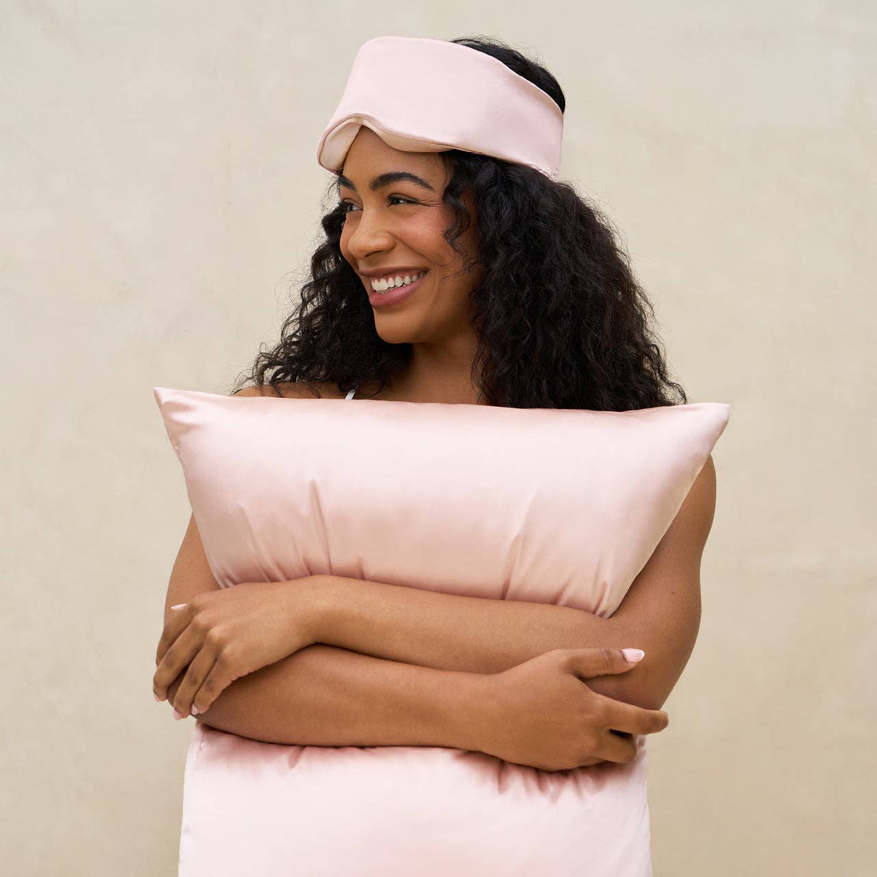 KITSCH | Blush Contour Pillow Eye Mask
