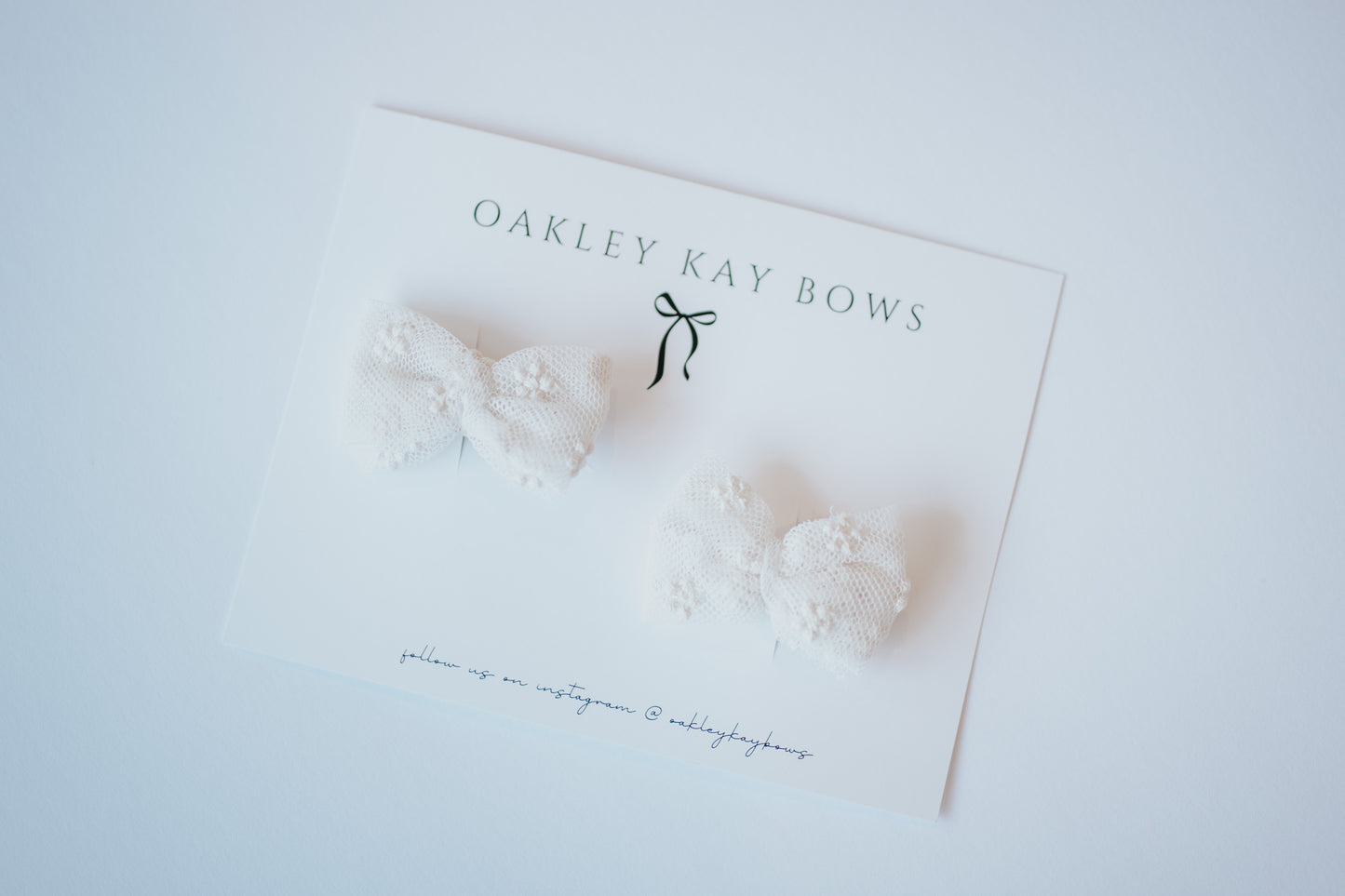 Oakley Kay Bows | Ivory Floral Piggy Set