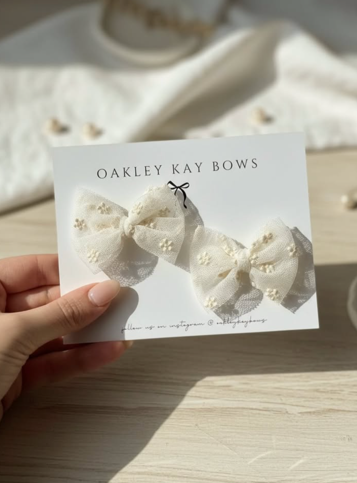 Oakley Kay Bows | Ivory Floral Piggy Set