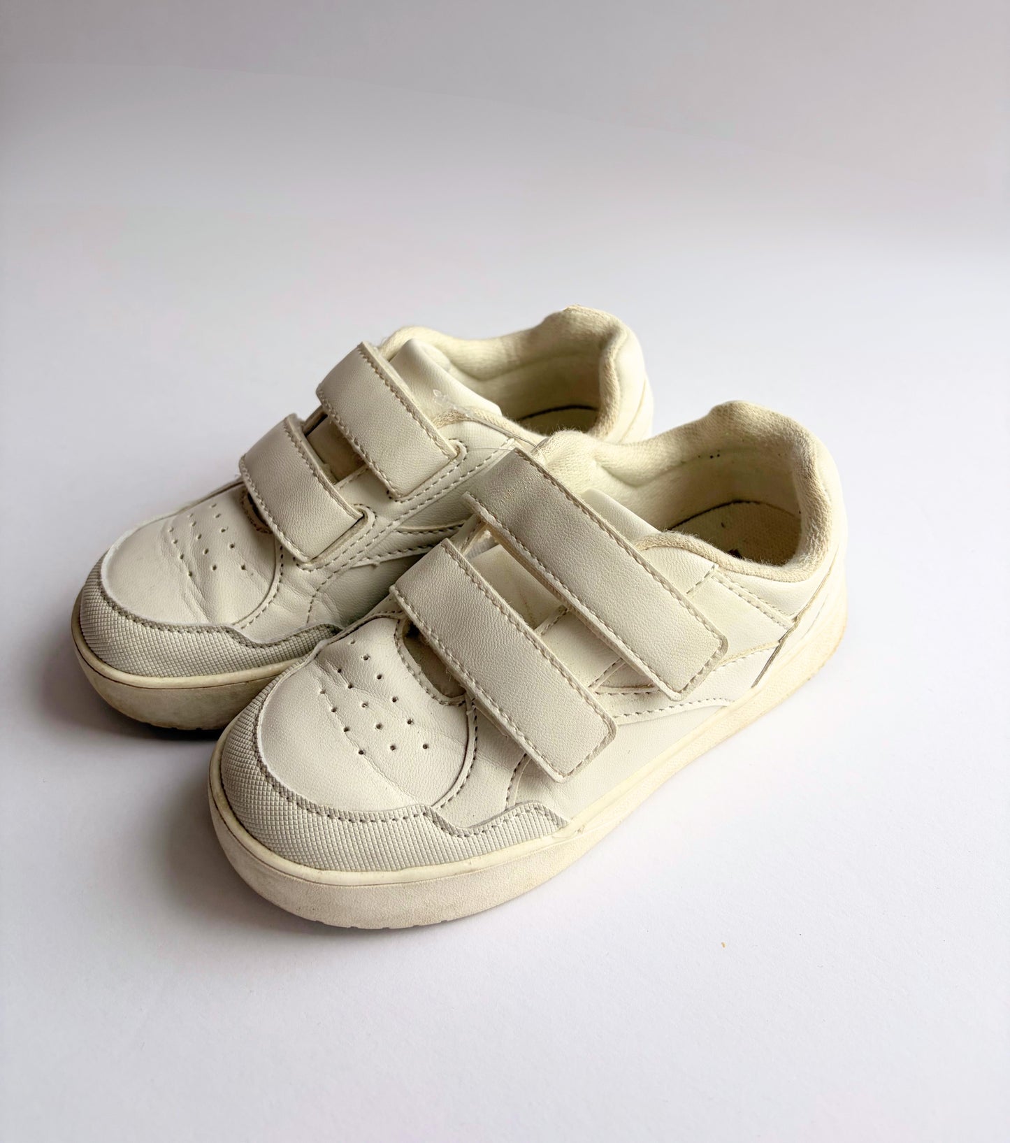 Zara Sneakers | Size 10