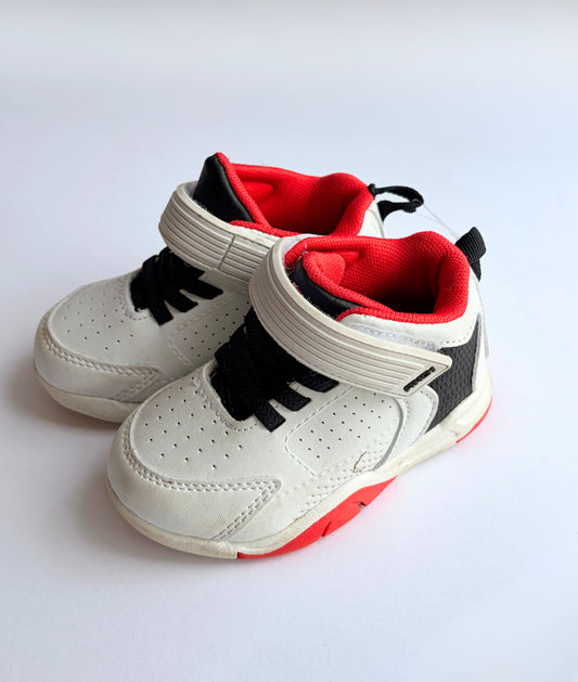 And1 Sneakers | Size 5C