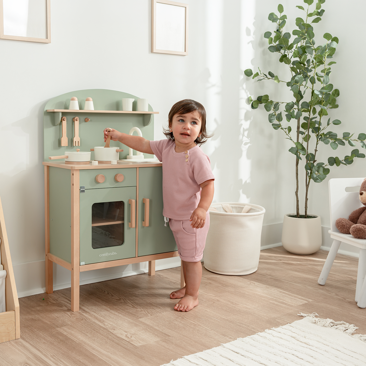 Comfy Cubs Wooden Kids Kitchen Playset