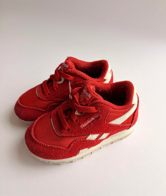 Reebok Shoes | Size 5C