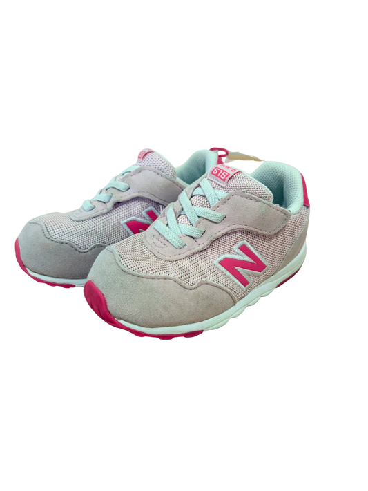 New Balance Shoes | Size 7
