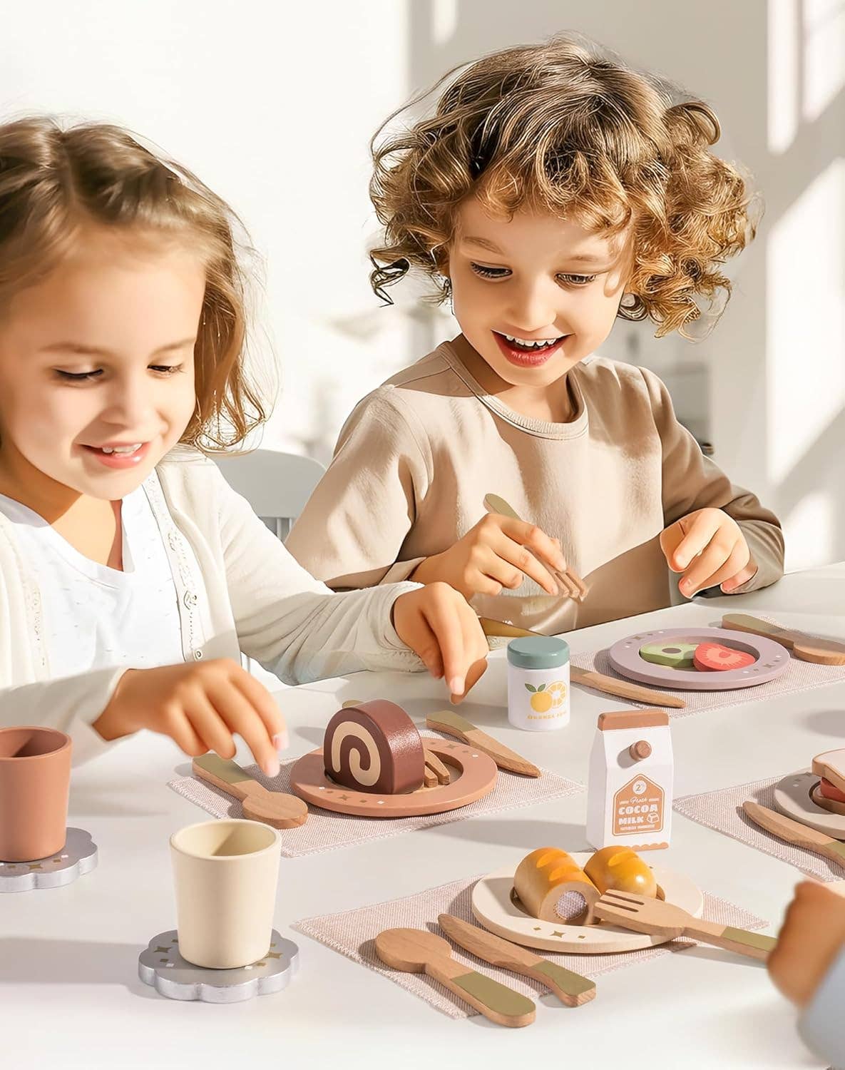 ROBUD Wooden Play Food Set - 4-Piece Montessori Kitchen Toy