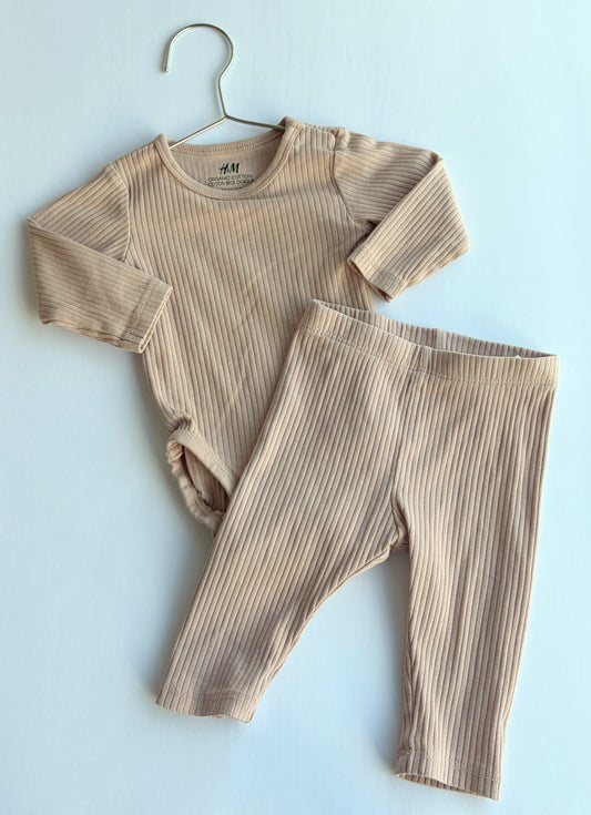 H&M Two-Piece | Size 3M